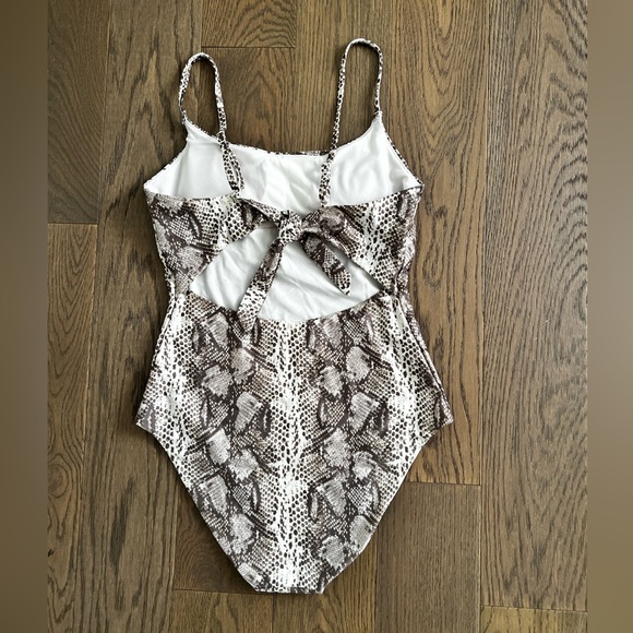 American Eagle Aerie Snake print tie back one piece bikini - Picture 4 of 4